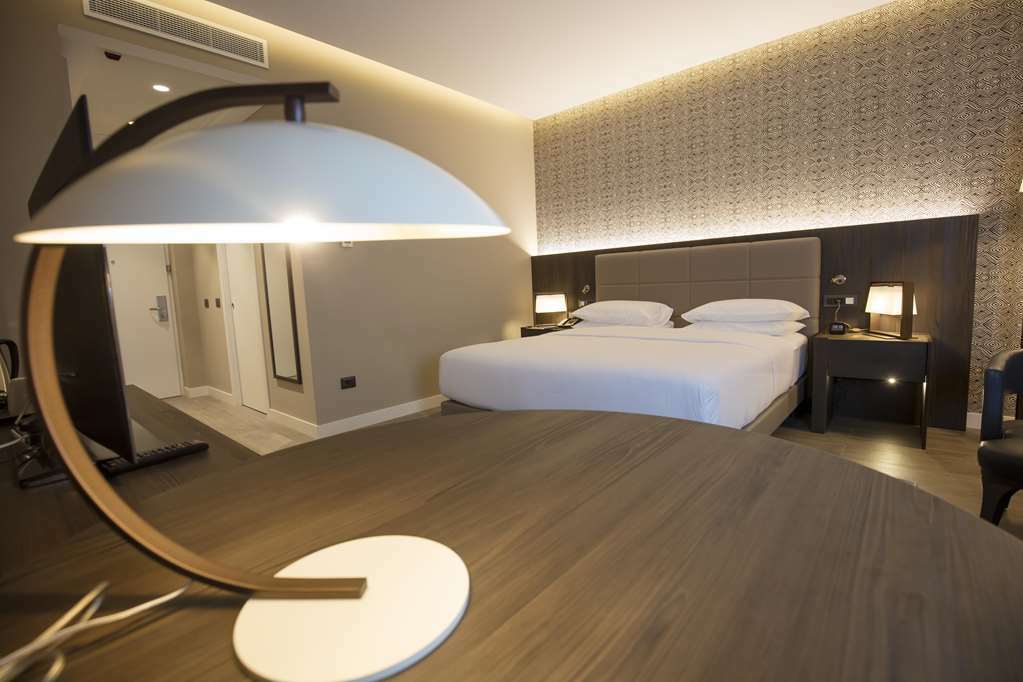 Doubletree By Hilton Pointe-Noire City Centre Pointe Noire Chambre photo
